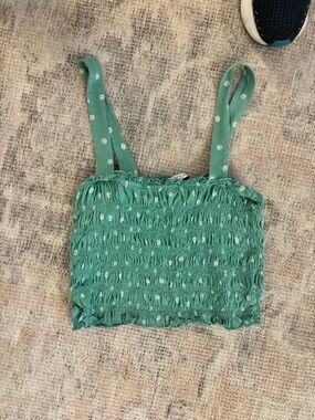 American Eagle Green Smocked Floral - Casual Women’s Shoulder crop top